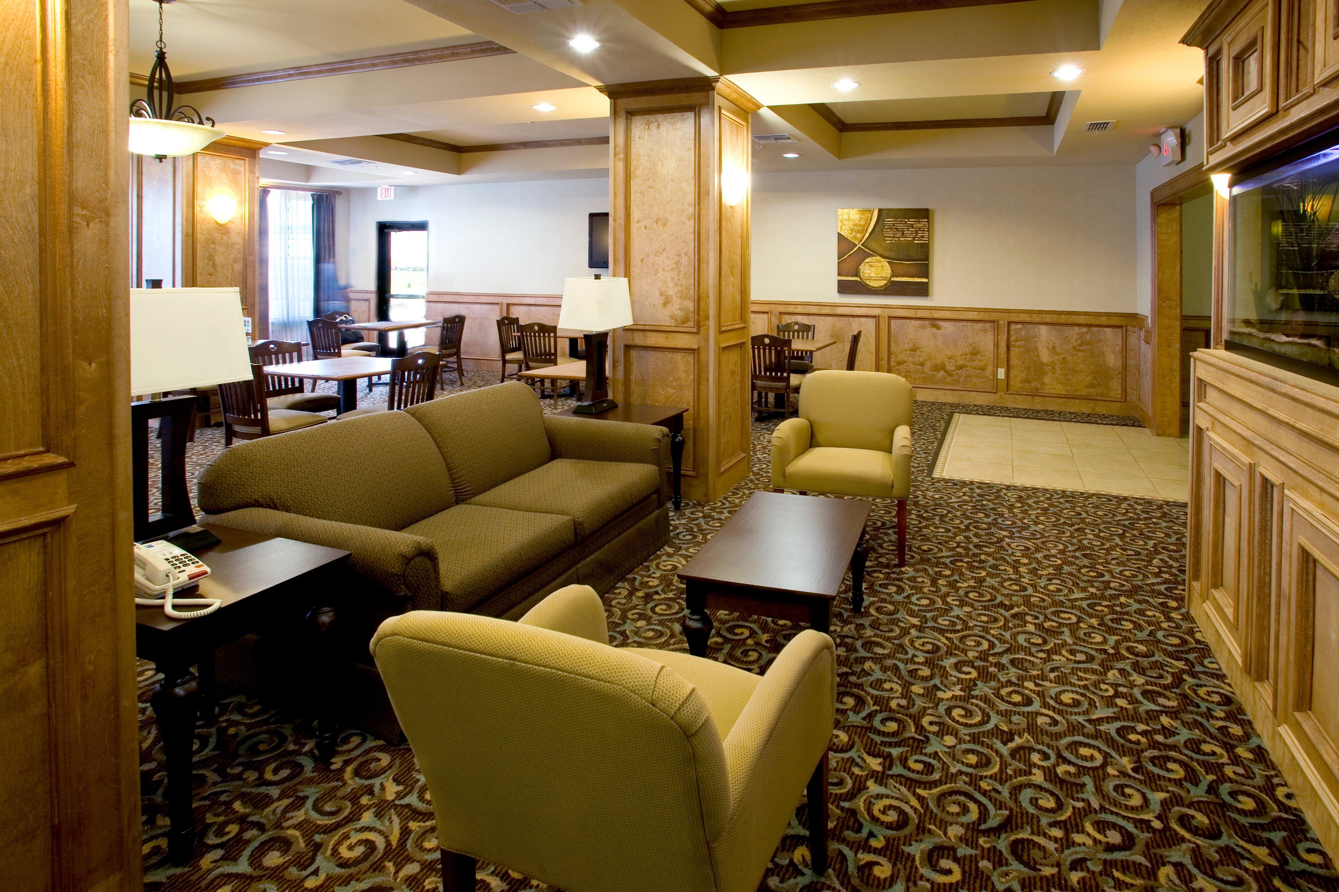 Holiday Inn Express Hotel And Suites Kingsville By Ihg Exterior foto