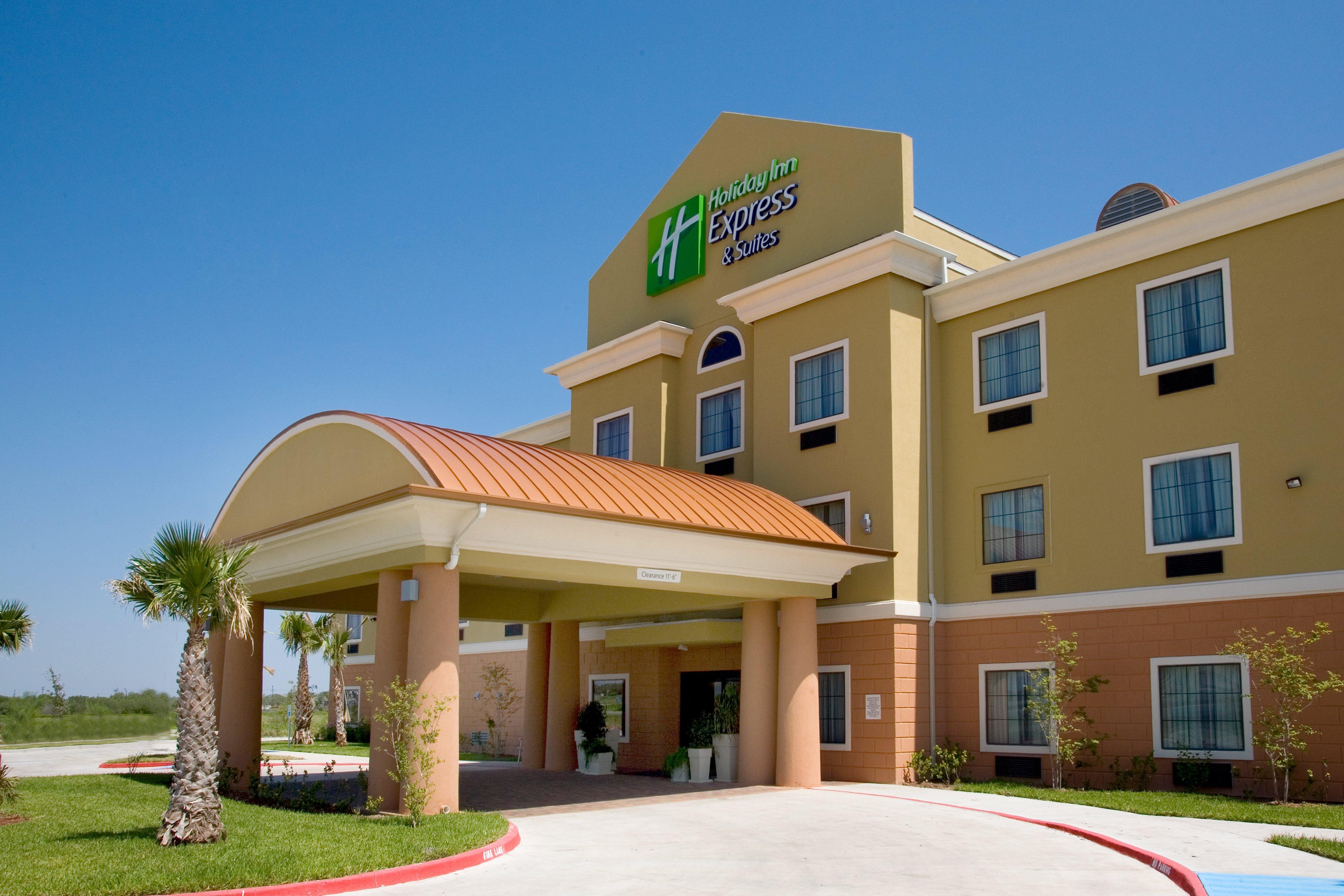 Holiday Inn Express Hotel And Suites Kingsville By Ihg Exterior foto